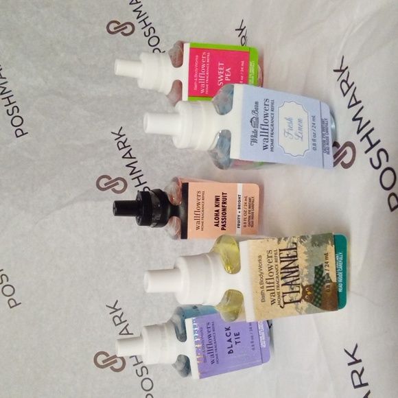Bath & Body Works Other - Bath & Body Works Wallflowers Bundle